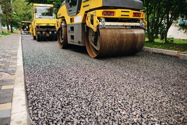 Best Driveway Paving Contractor  in St Helen, MI